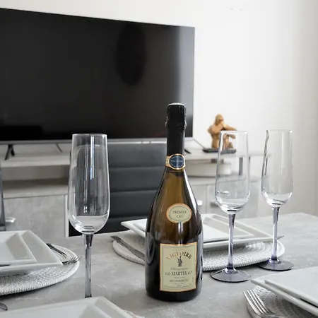 Domus Lemaitre 1 Bouchain - Parking - Wifi Tv - 2 - Proche Gare Et Commerces Apartment *